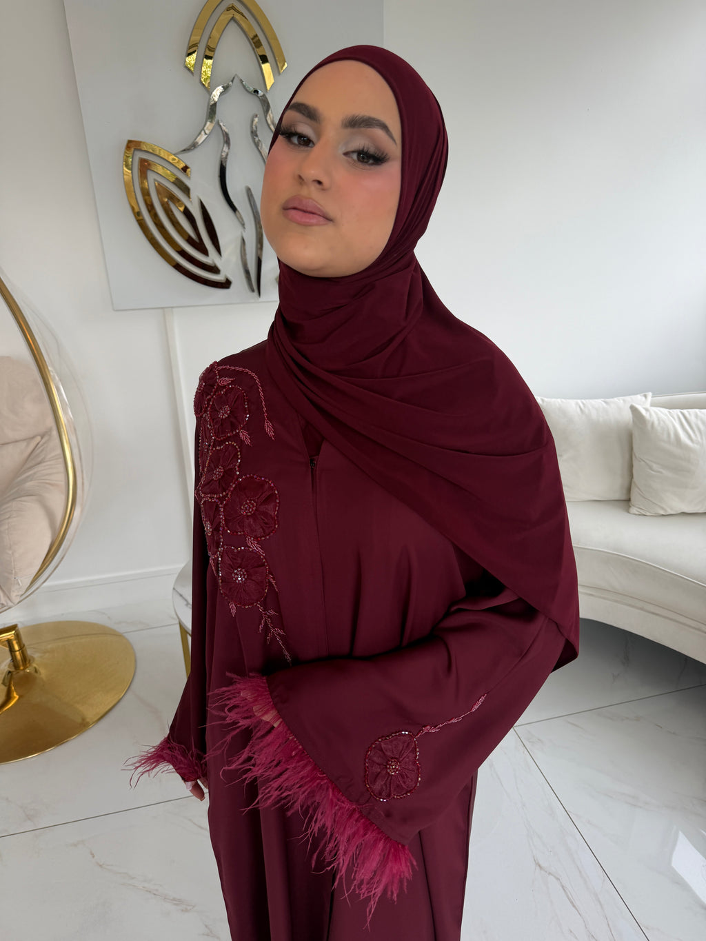 Feather abaya Burgundy